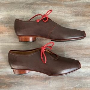 Fluevog Le Tube Waterloo Oxfords Size 6.5